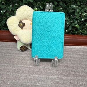 Louis Vuitton Pocket Organizer Turquoise Taurillon Leather